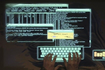 Трон: Наследие (2010)