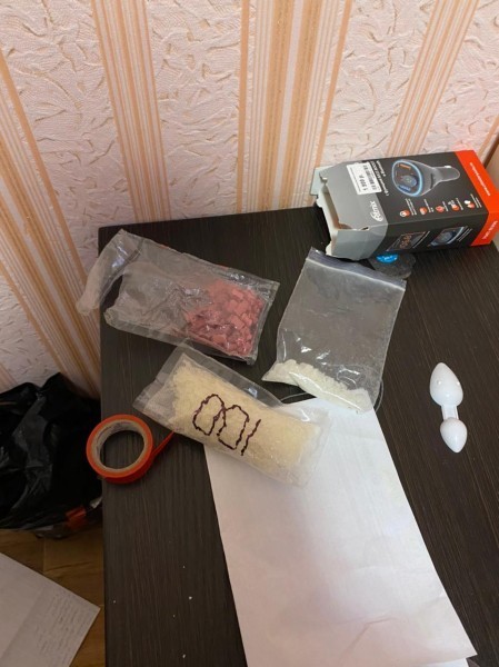 В Югре поймали закладчика. Изъято 7 граммов наркотика