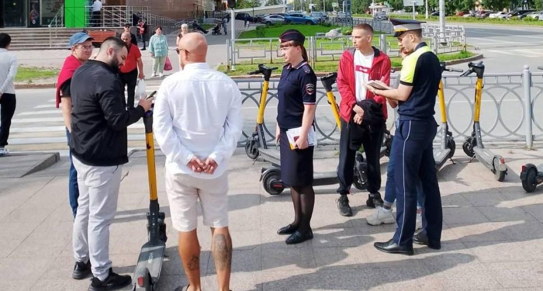 В Нижневартовске полицейские оштрафовали мужчину на моноколесе