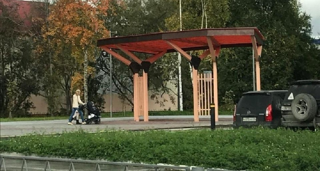 Власти Нижневартовска избавились от арки на Рябиновом бульваре