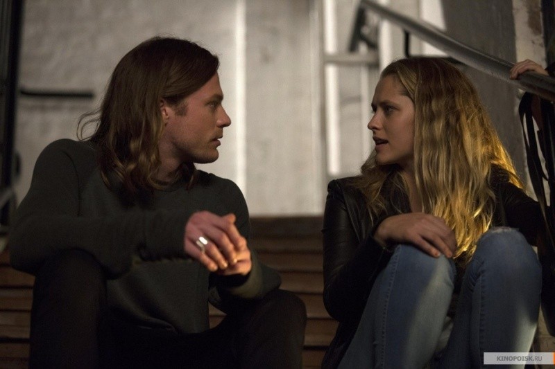2:22 (2016)