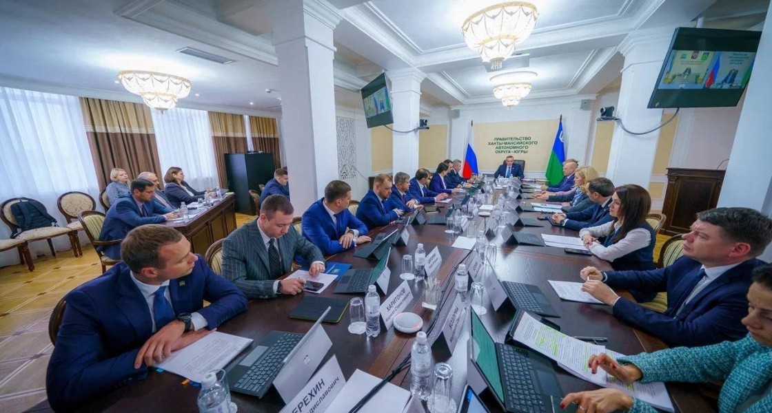 В правительстве ХМАО предложили выделять в два раза больше денег на ремонт и строительство дорог