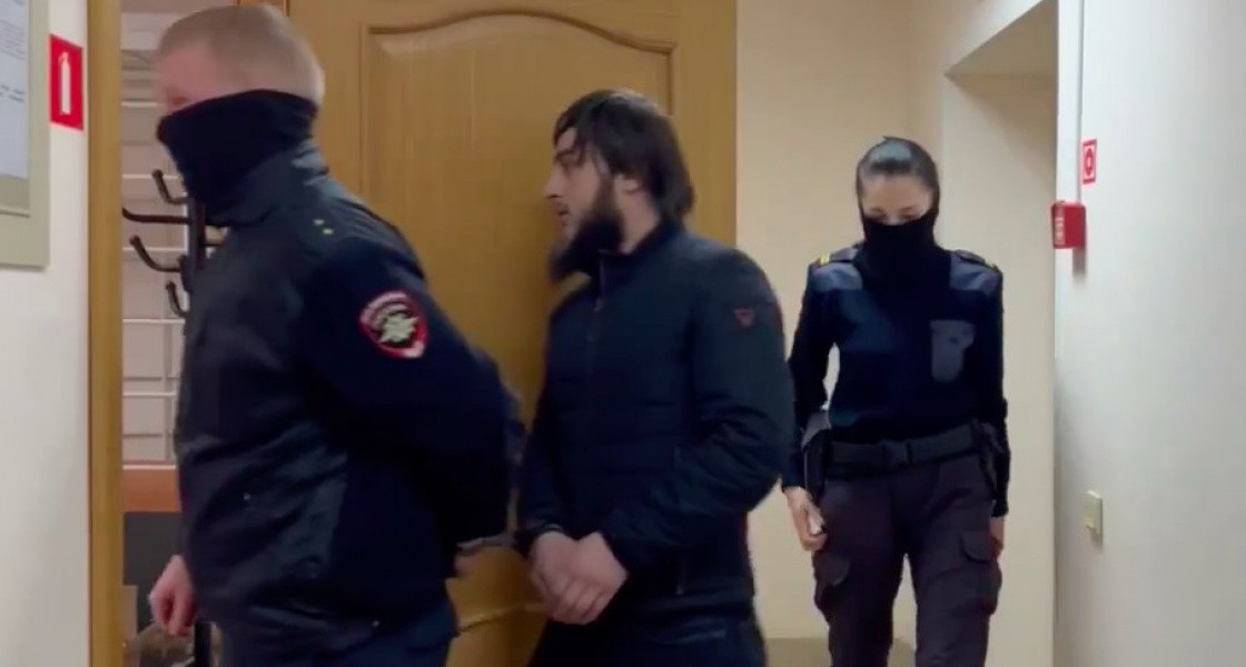Житель Нижневартовска почти без повода избил двух девушек в кафе