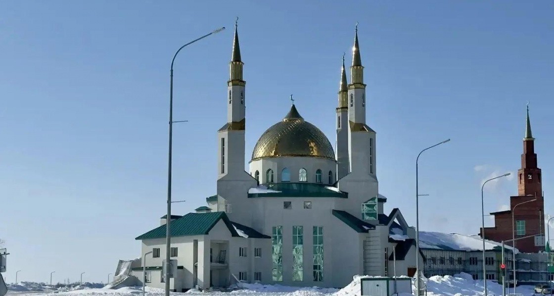 Глава Нижневартовска поздравил мусульман с праздником Ураза-Байрам