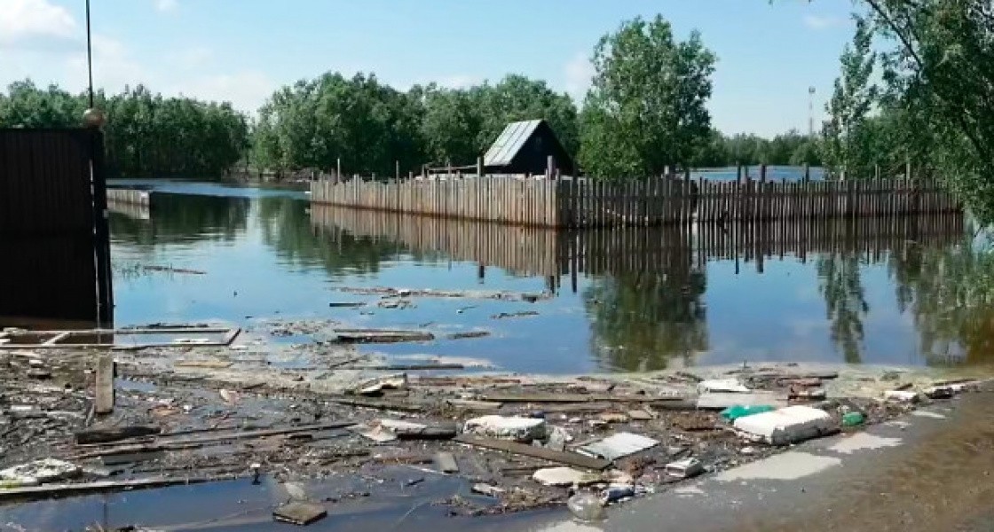 В Нижневартовске начал снижаться уровень воды