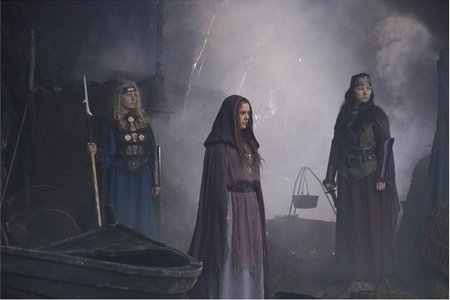 Темный мир (2010)