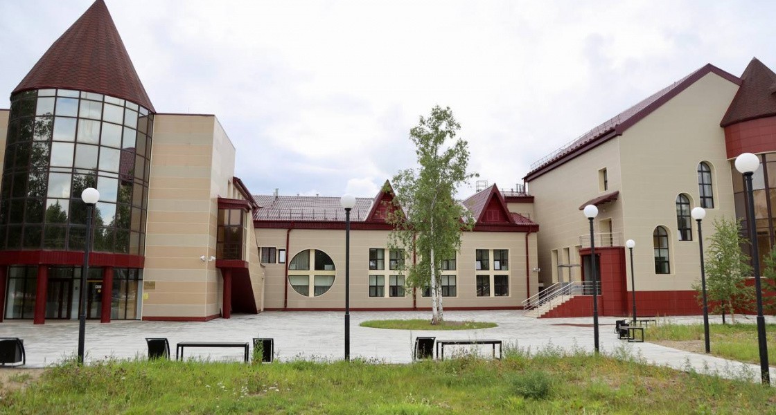 В Нижневартовске ТЮЗ откроет новый сезон в обновленном здании после капремонта
