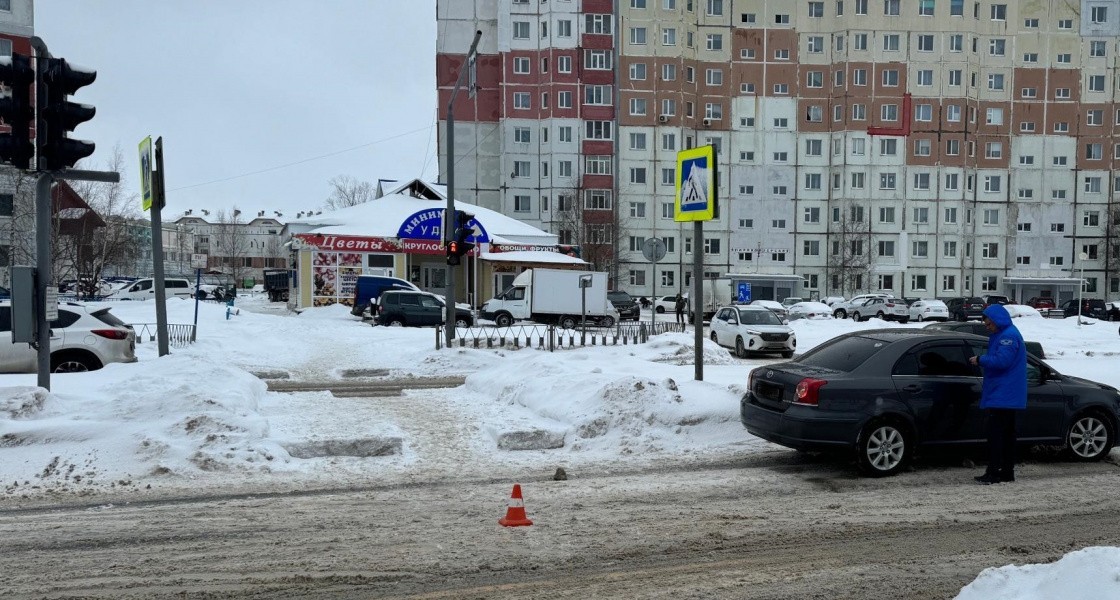 В Нижневартовске водитель проигнорировал красный свет и сбил 9-летнего ребенка