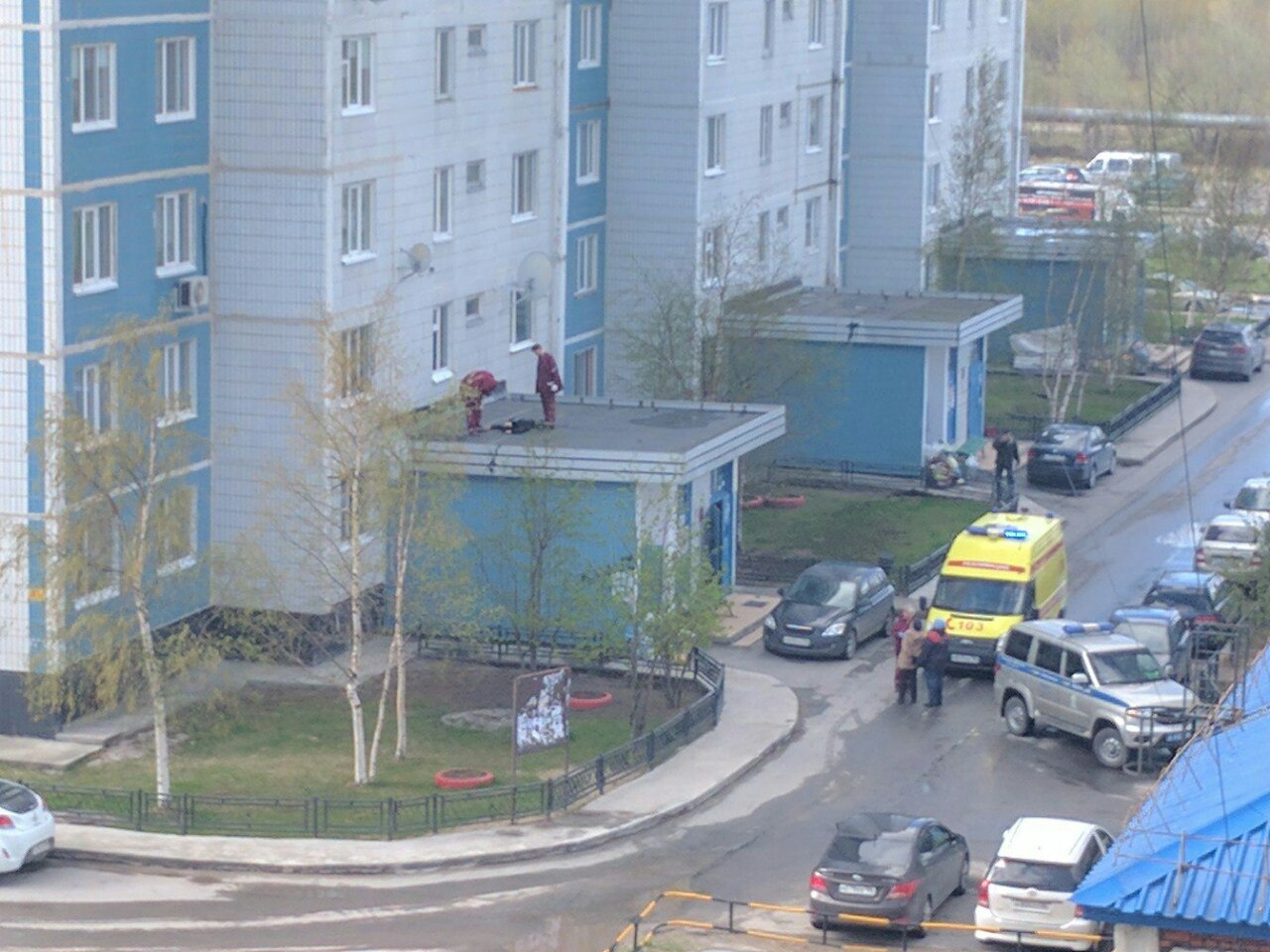 Двое вартовчан погибли, выпав из окон многоэтажек