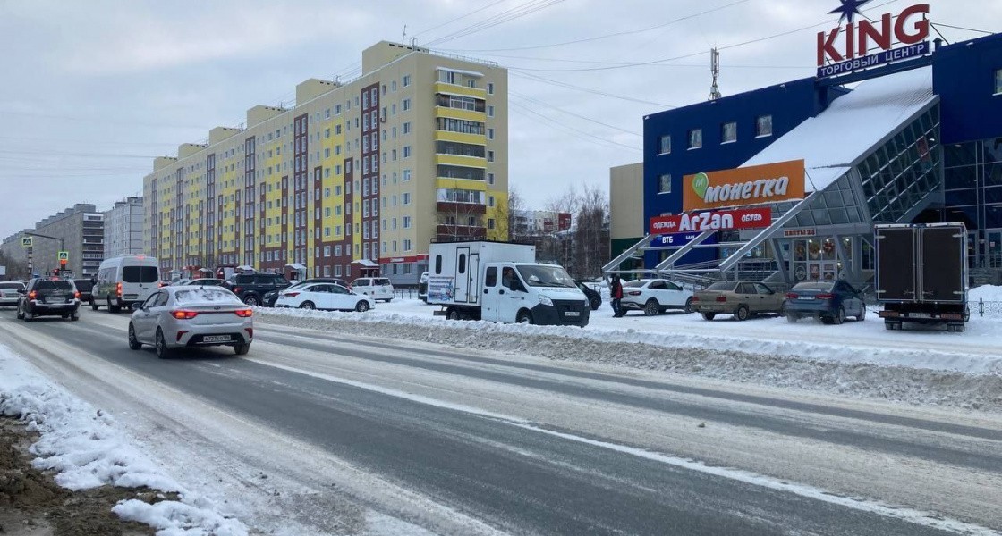 В Нижневартовске ликвидировали коммунальную аварию, из-за которой исчезла вода в жилых домах
