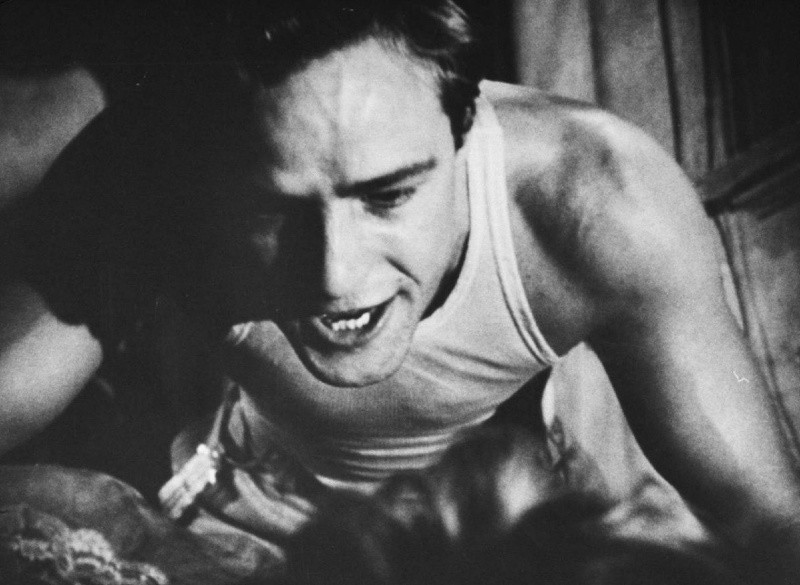 Трамвай «Желание» (1951)