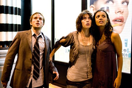 Монстро (2008)