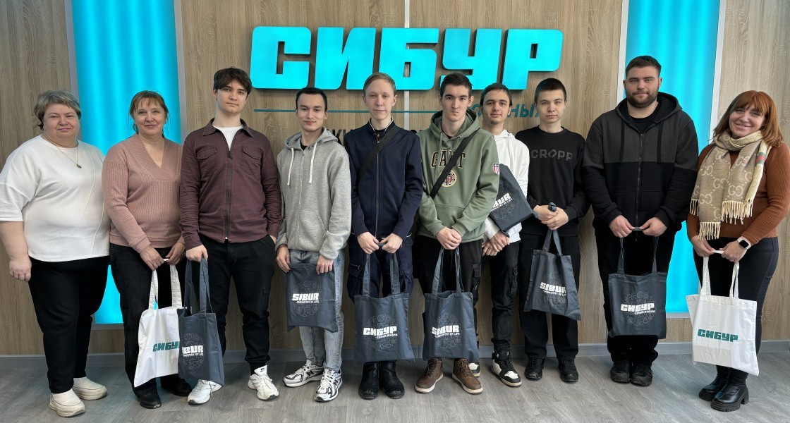 В Нижневартовске студенты нефтяного института оценили перспективы стажировки в СИБУРе