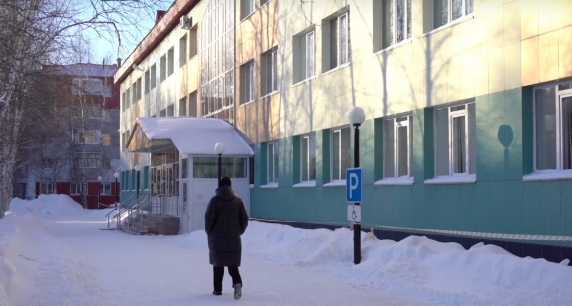 В Нижневартовске студенты замерзают в аудиториях НВГУ. ВИДЕО