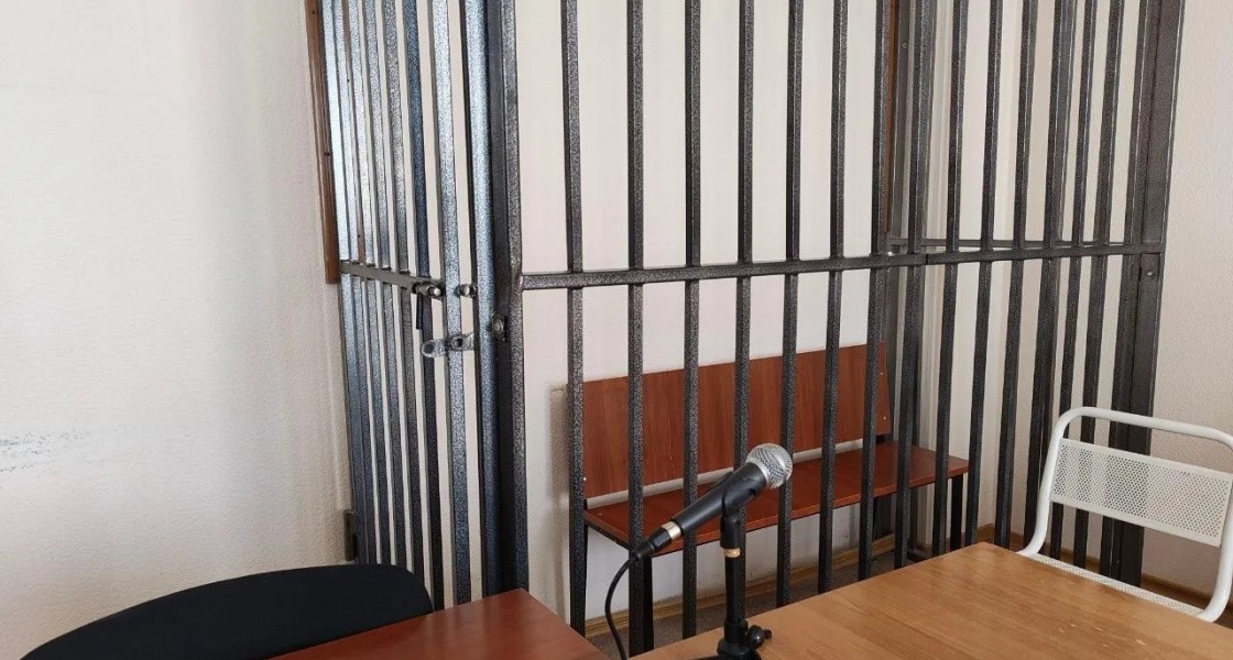 В Нижневартовске осудили вымогательницу, которая требовала у бизнесмена 47 миллионов