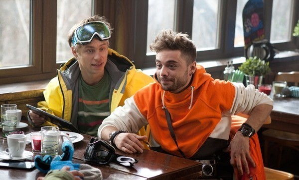 В спорте только девушки (2013)