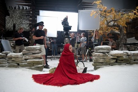 Красная шапочка (2011)