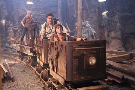 Путешествие к центру Земли (2008)