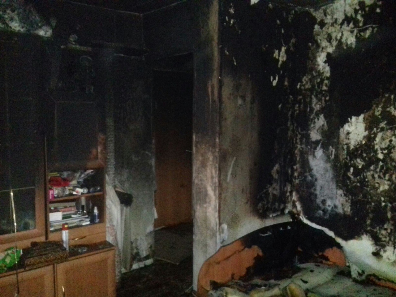 Вартовчанка оказалась в больнице после пожара в собственной квартире