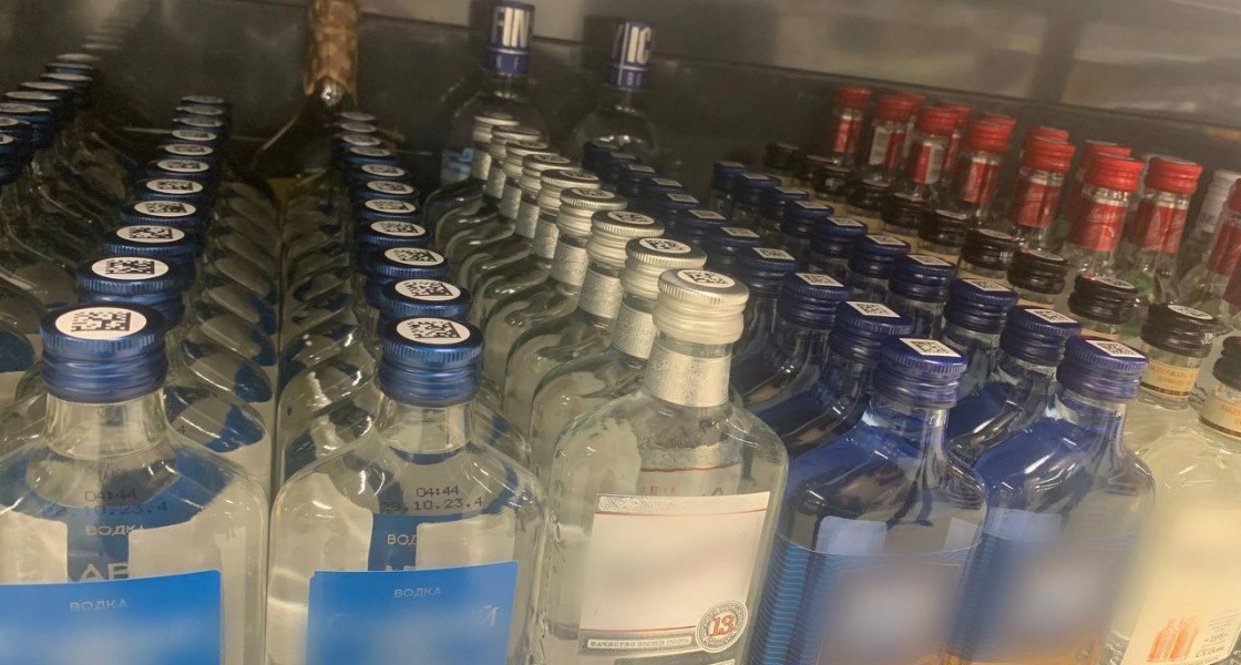 В Нижневартовске дети отравились алкоголем из сетевого магазина. ВИДЕО
