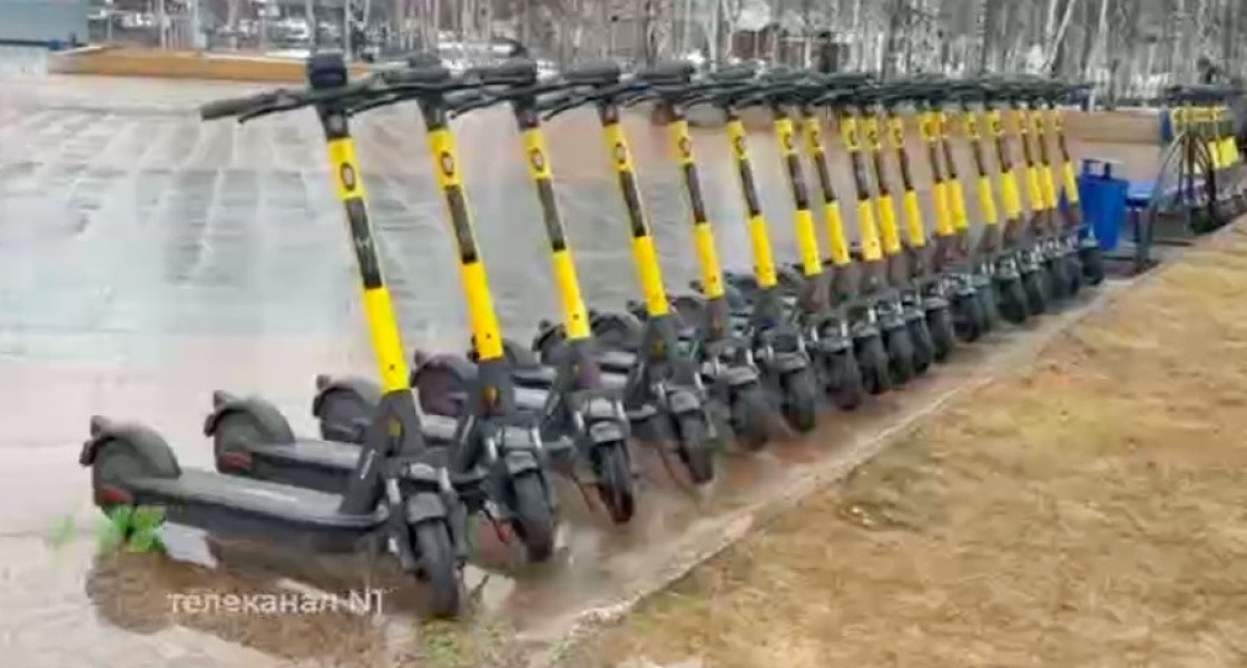На улицах Нижневартовска появились первые электросамокаты