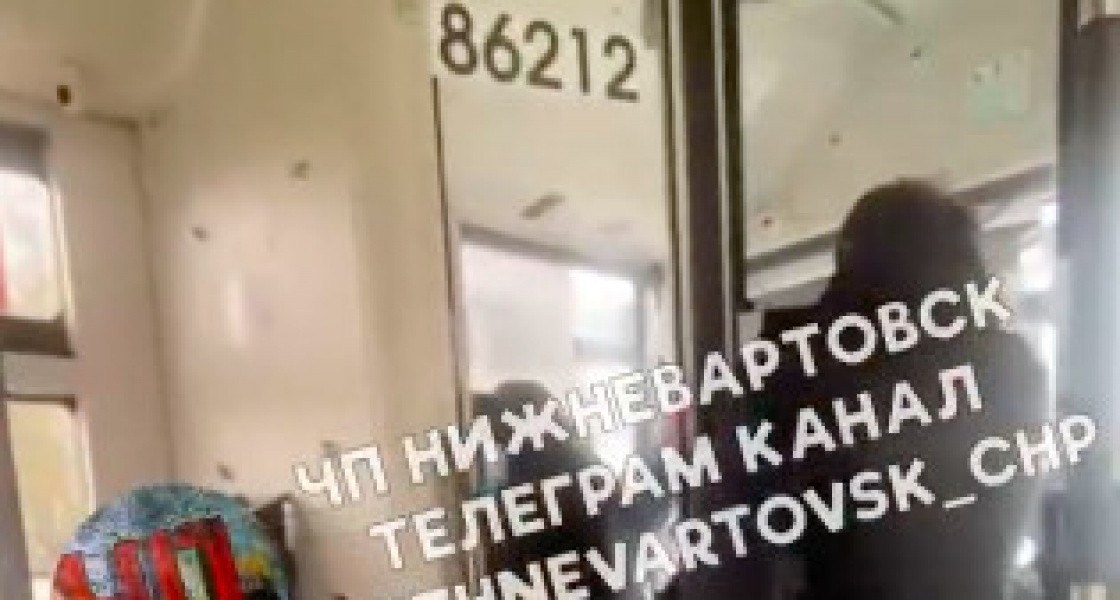 В Нижневартовске пассажир с ножом хотел отрезать язык водителю автобуса