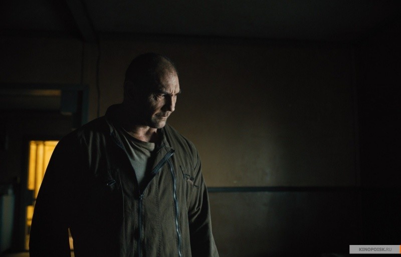 Бегущий по лезвию 2049 (2017)