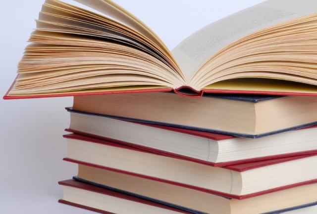 Книжная выставка «Солдаты России Отчизне верны»