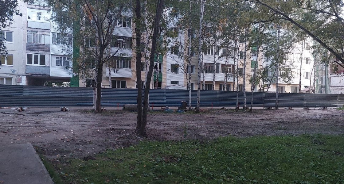 В Нижневартовске срываются сроки сноса разрушенного дома на Мира, 6А