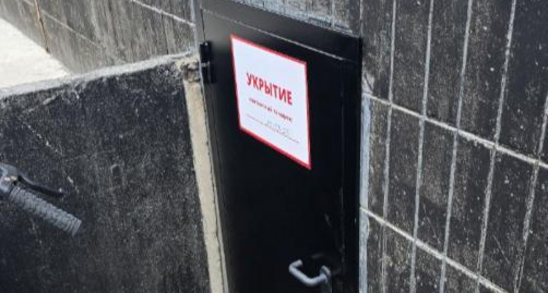 В Нижневартовске начали работу по обустройству подвалов под укрытия