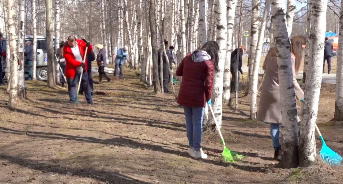 В Нижневартовске начинается серия общегородских субботников