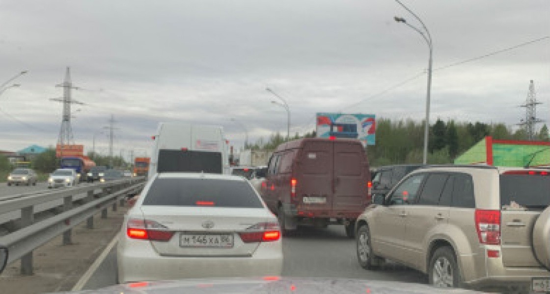 В Нижневартовске на несколько часов перекроют одну из самых загруженных улиц