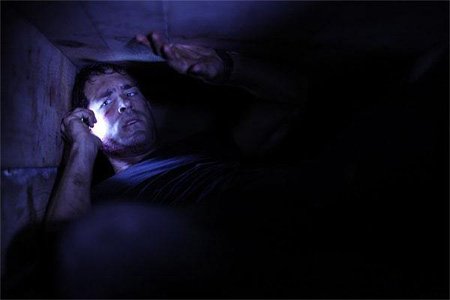 Погребенный заживо (2010)