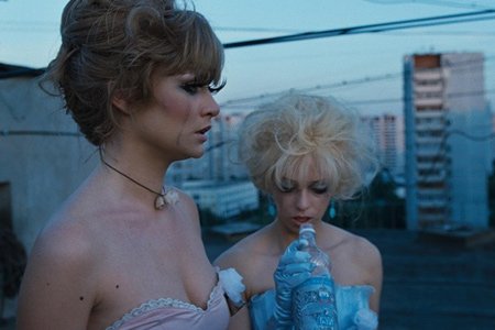 Закрытые пространства (2008)