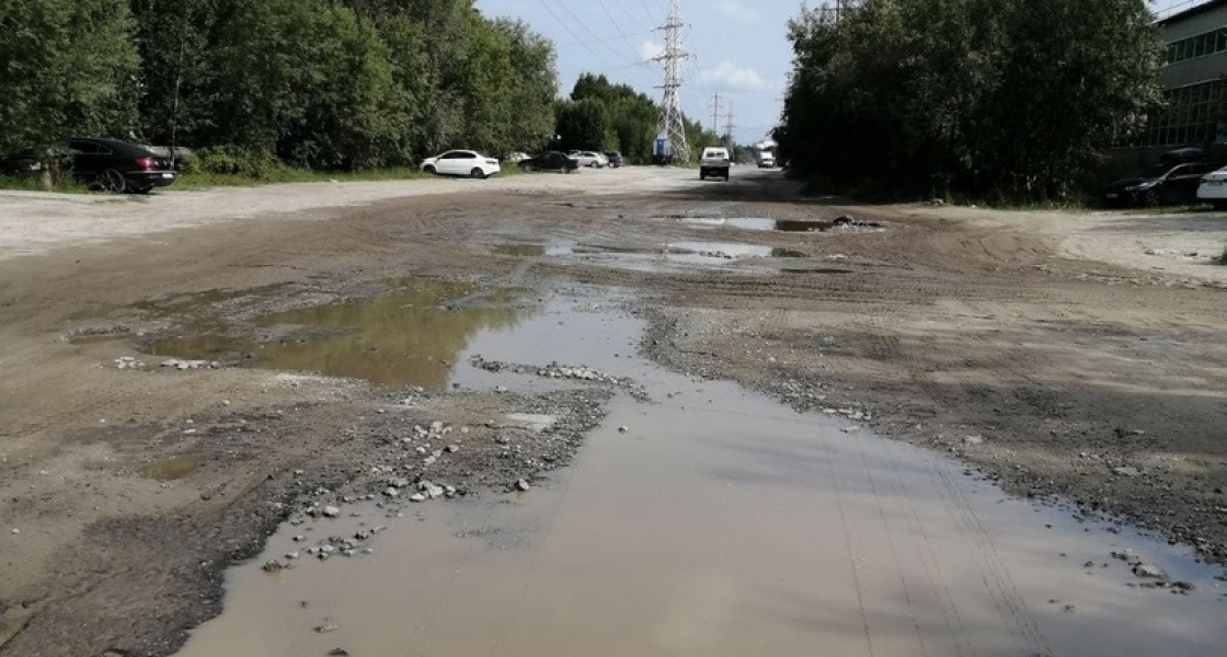 Власти Нижневартовска не сдержали обещание отремонтировать опасный участок дороги