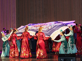 Праздничный концерт «Югорский край - заветный край России»