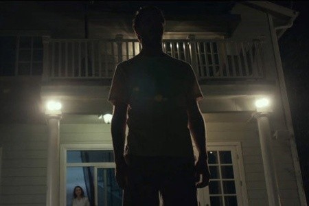 Мрачные небеса (2013)
