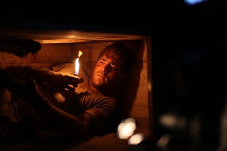 Погребенный заживо (2010)