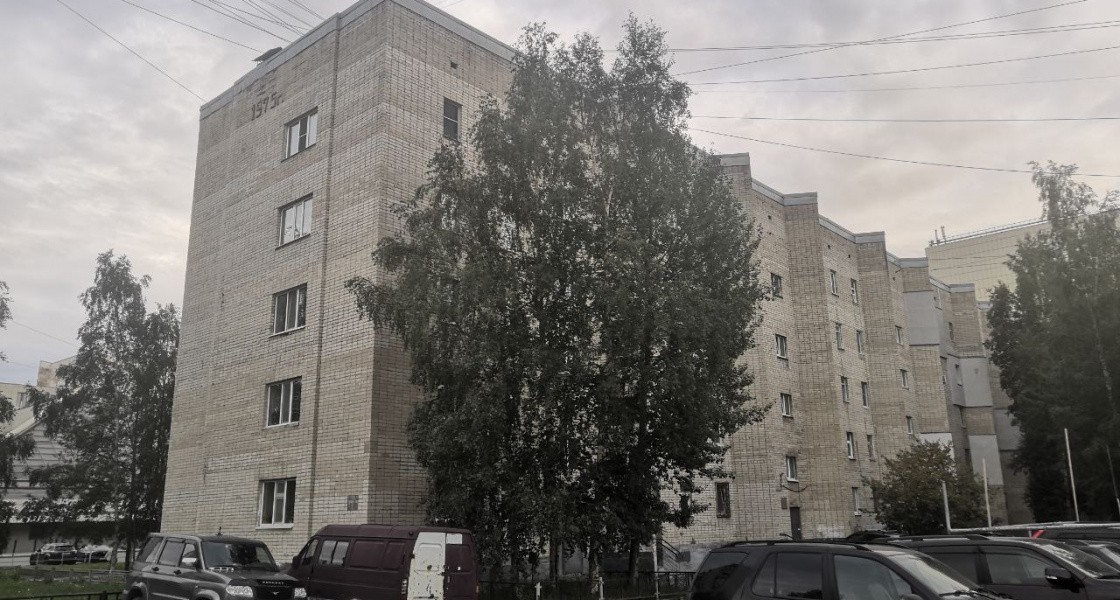 В Нижневартовске неизвестный открыл стрельбу из пневматики по прохожим