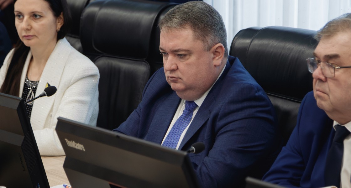 Глава Нижневартовска отчитается перед депутатами о результатах своей работы