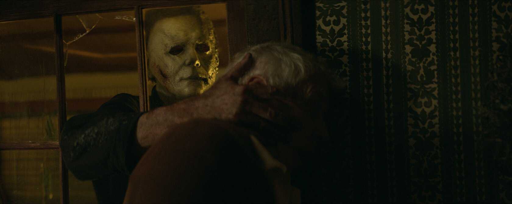 Хэллоуин убивает (2021)