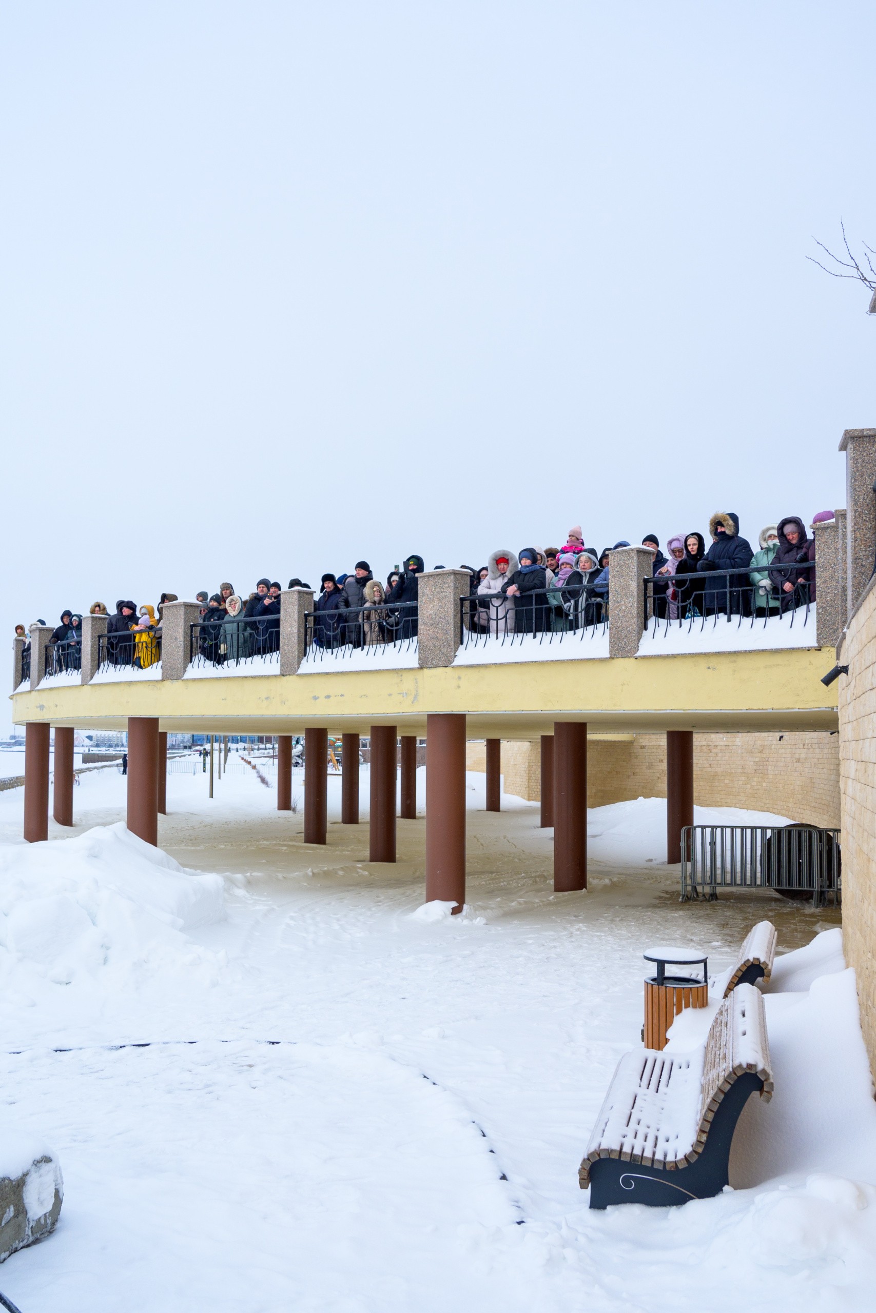 В Нижневартовске православные отметили Крещение Господне (ФОТО)