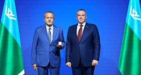 В преддверии дня строителя губернатор ХМАО наградил лучших работников отрасли