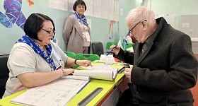Явка в ХМАО приближается к 50% перед финальным днем выборов