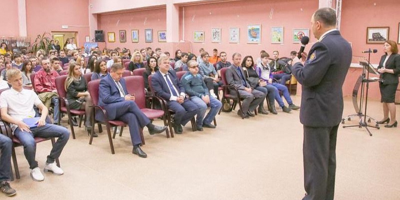 Познавательный урок «Памяти жертвам террора» Познавательный урок «Памяти жертвам террора»