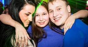 Мегаполис «Шоу Двойников, дискотека 90-е»