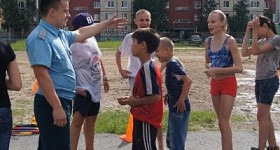 Пожарная эстафета на спортивной площадке школы №19
