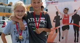Детские забеги на 100 и 700 метров в рамках 3 Пробега Серебренниковых «Silver Run»