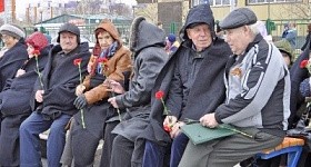 Митинг и торжественная церемония возложения цветов к памятнику герою Советского Союза, поэту Мусе Джалилю