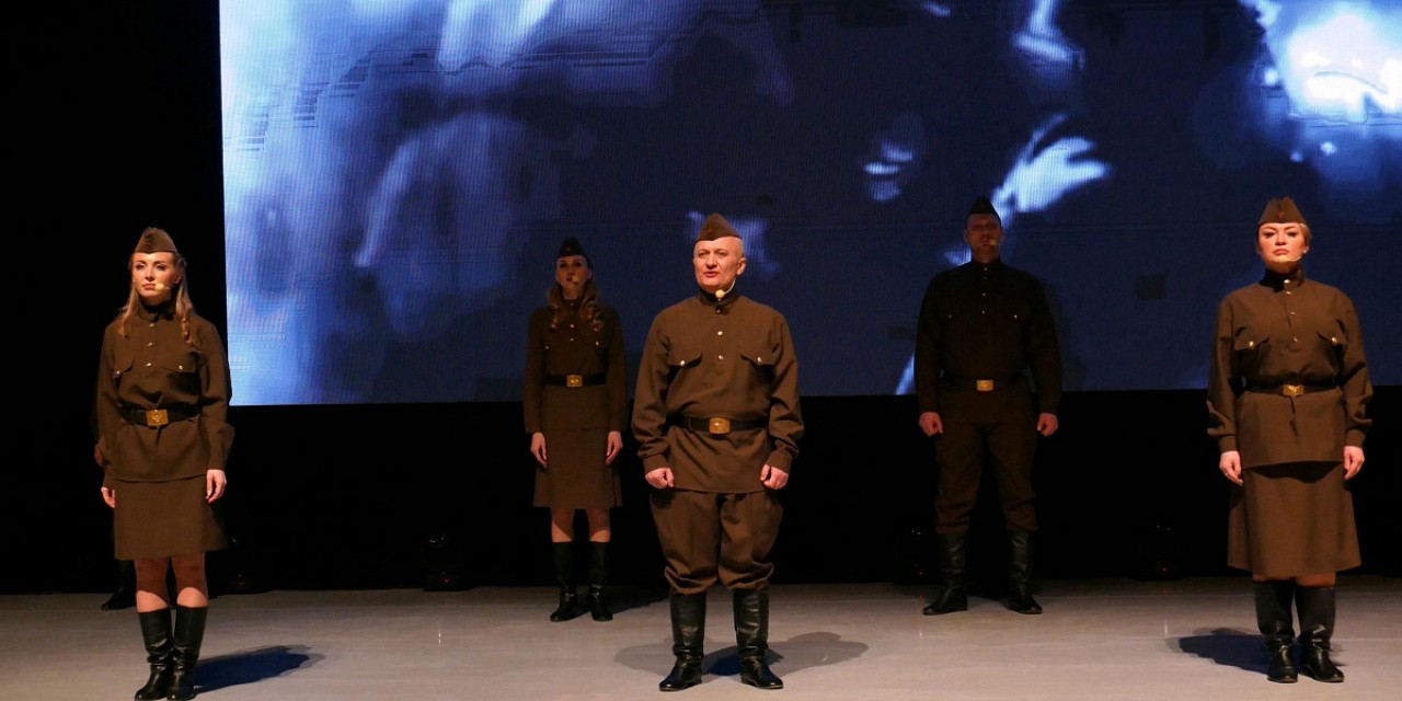 Программа «Помним подвиг твой, Сталинград…». Программа «Помним подвиг твой, Сталинград…».